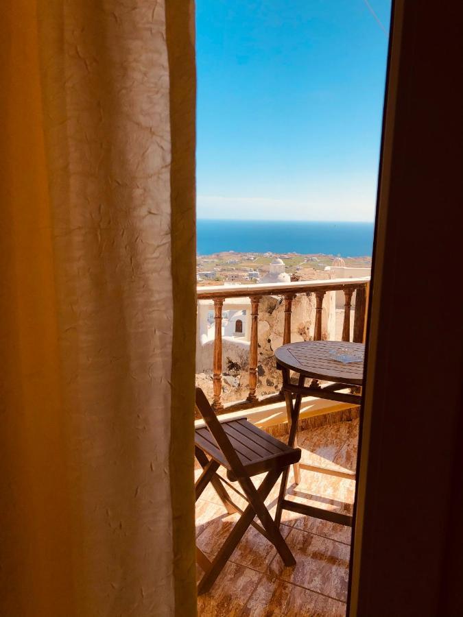 Lefteris Traditional Rooms Фира Екстериор снимка
