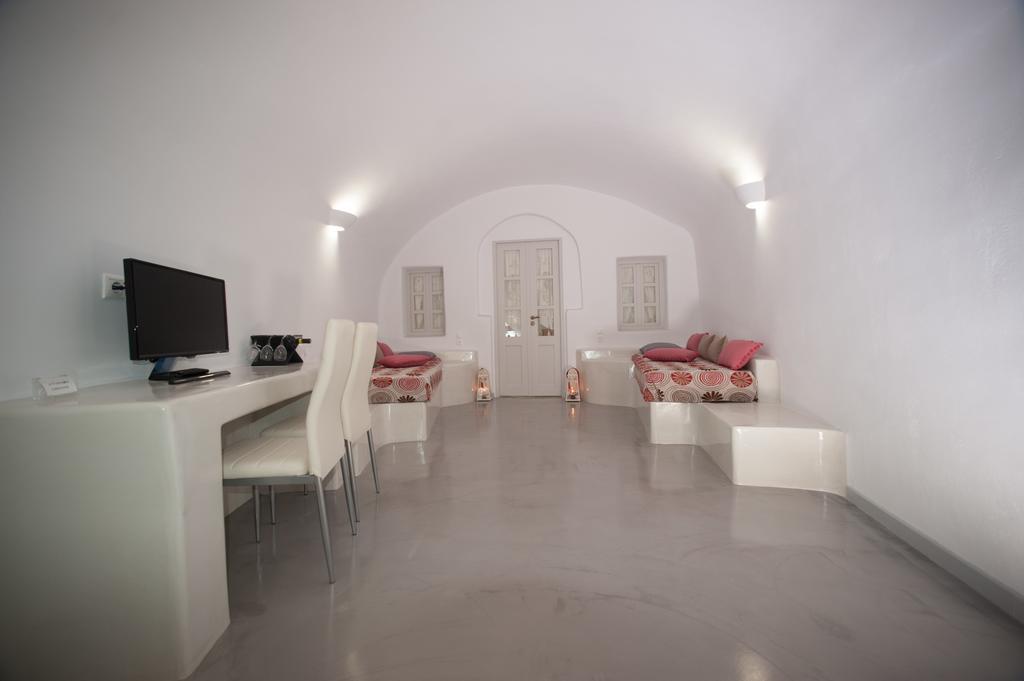 Lefteris Traditional Rooms Фира Екстериор снимка
