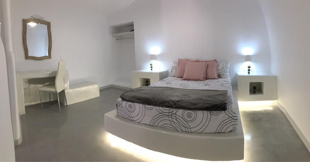 Lefteris Traditional Rooms Фира Екстериор снимка