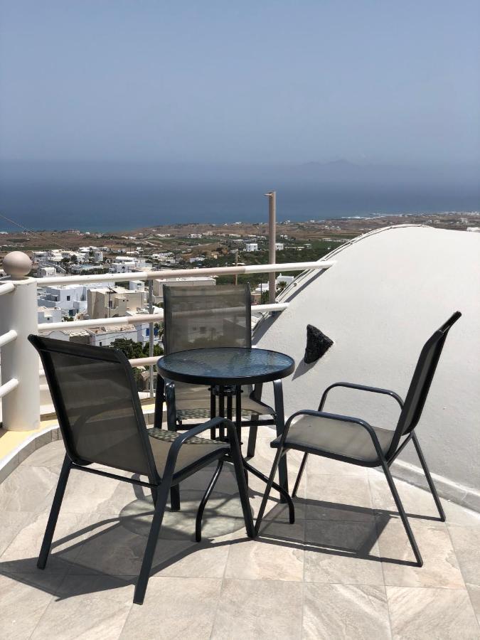 Lefteris Traditional Rooms Фира Екстериор снимка
